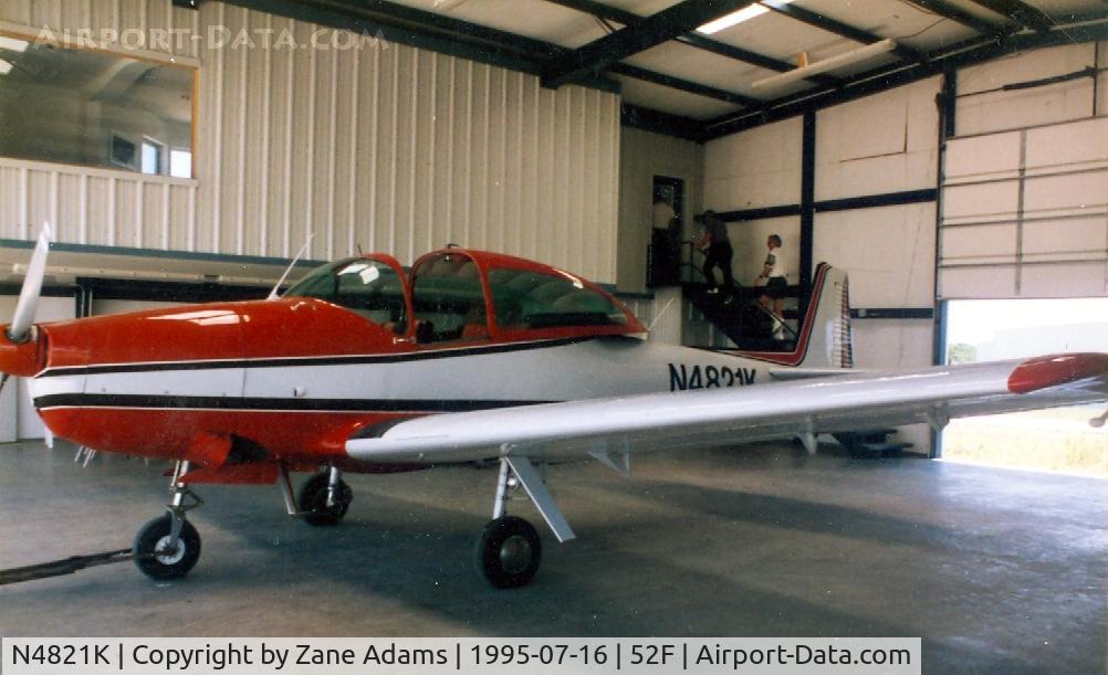 N4821K, 1949 Ryan Navion C/N NAV-4-1821, In the hanger