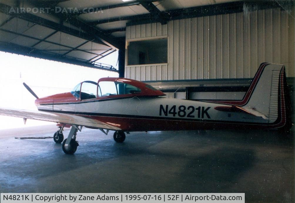 N4821K, 1949 Ryan Navion C/N NAV-4-1821, In the hanger