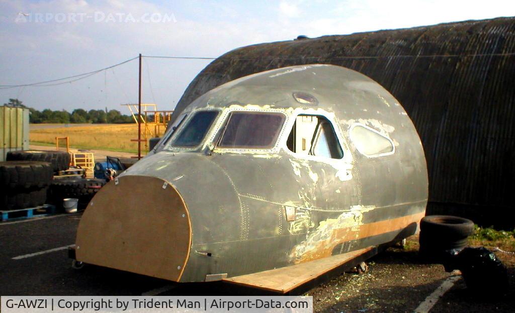 G-AWZI, 1971 Hawker Siddeley HS-121 Trident 3B-101 C/N 2310, Restoration of nose section at Lasham.