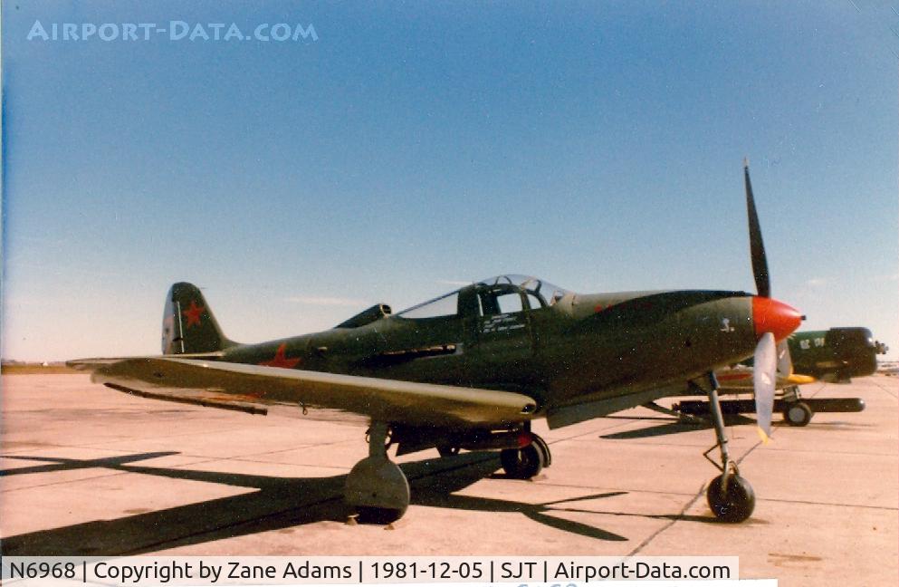 N6968, 1943 Bell P-39Q Airacobra C/N 219597, On the ramp at San Angelo