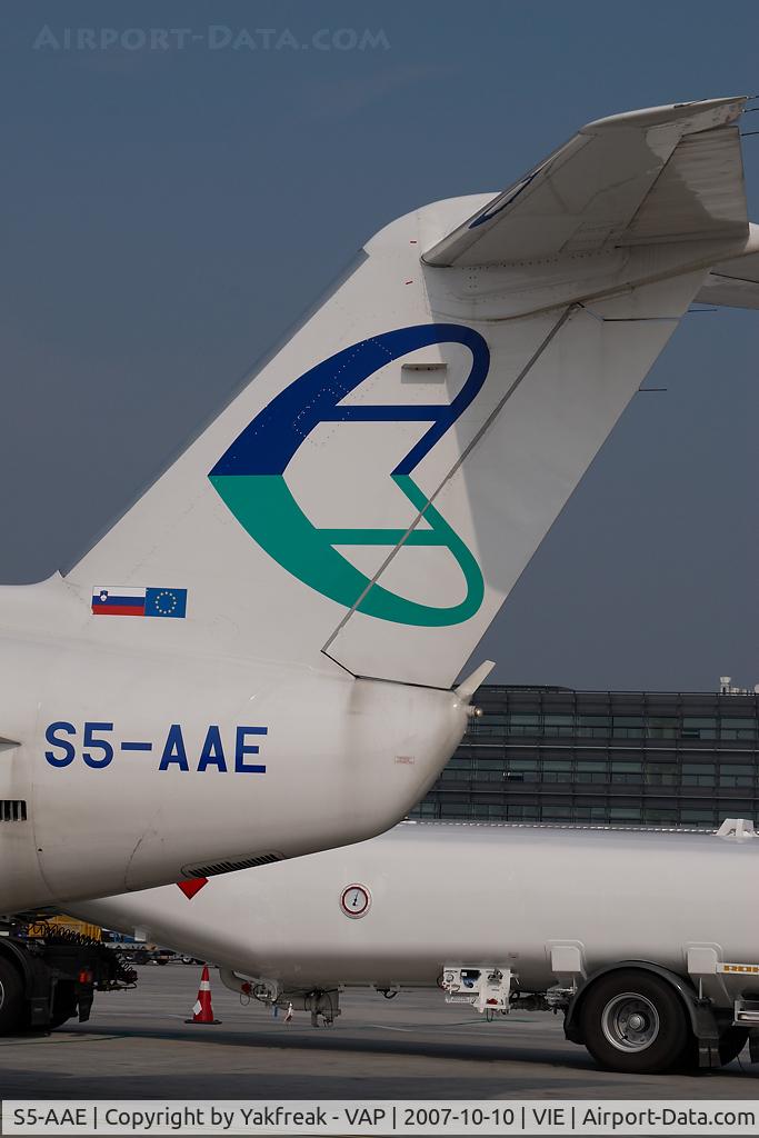 S5-AAE, 1998 Canadair CRJ-200LR (CL-600-2B19) C/N 7170, Adria Airways regionaljet