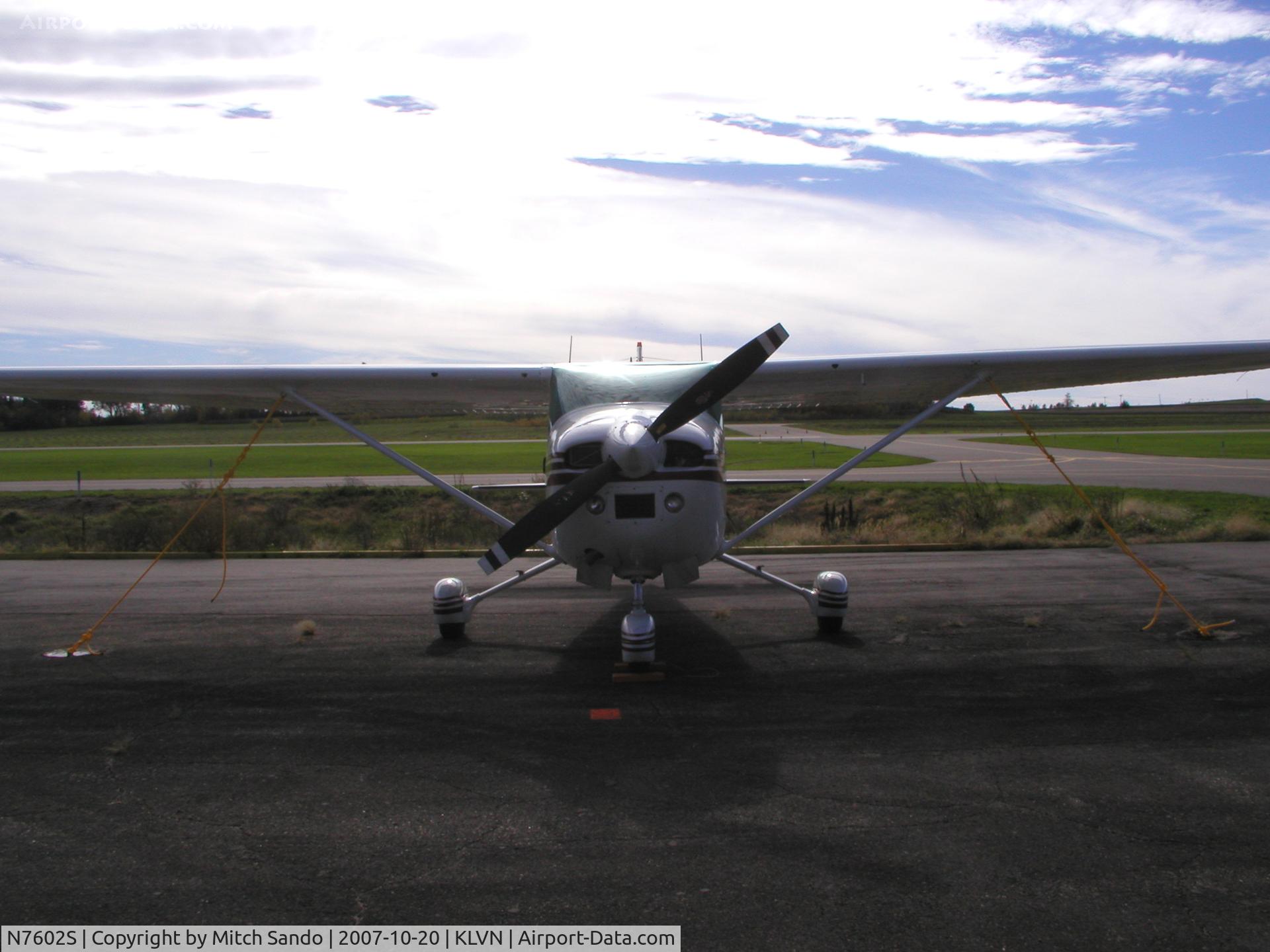 N7602S, 1976 Cessna 182Q Skylane C/N 18265250, Parked on the ramp at Airlake.
