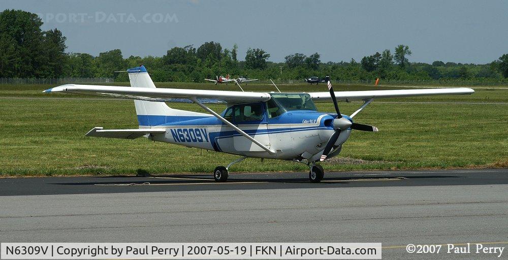 N6309V, 1980 Cessna 172RG Cutlass RG C/N 172RG0617, Down and here for the festivities