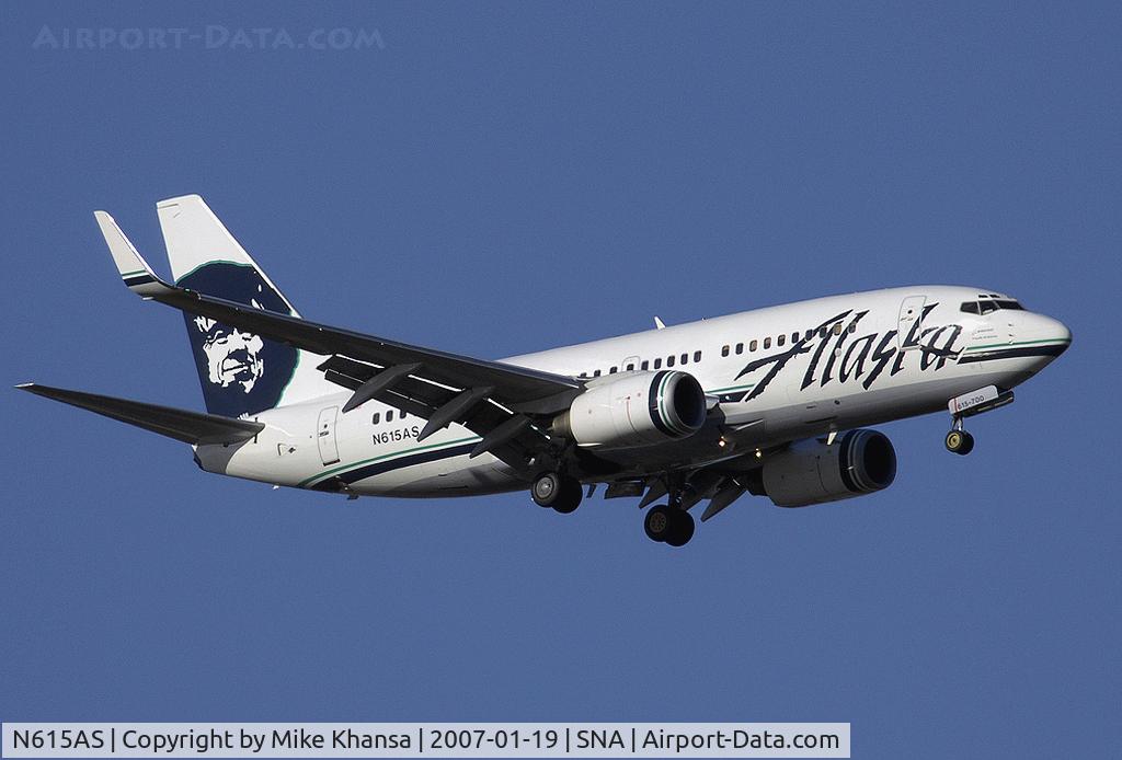 N615AS, 2000 Boeing 737-790 C/N 30344, Alaska B737-790 on short final