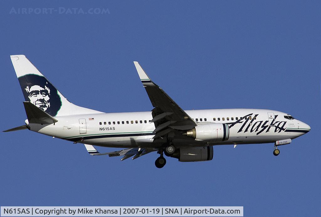 N615AS, 2000 Boeing 737-790 C/N 30344, Alaska B737-790 on short final