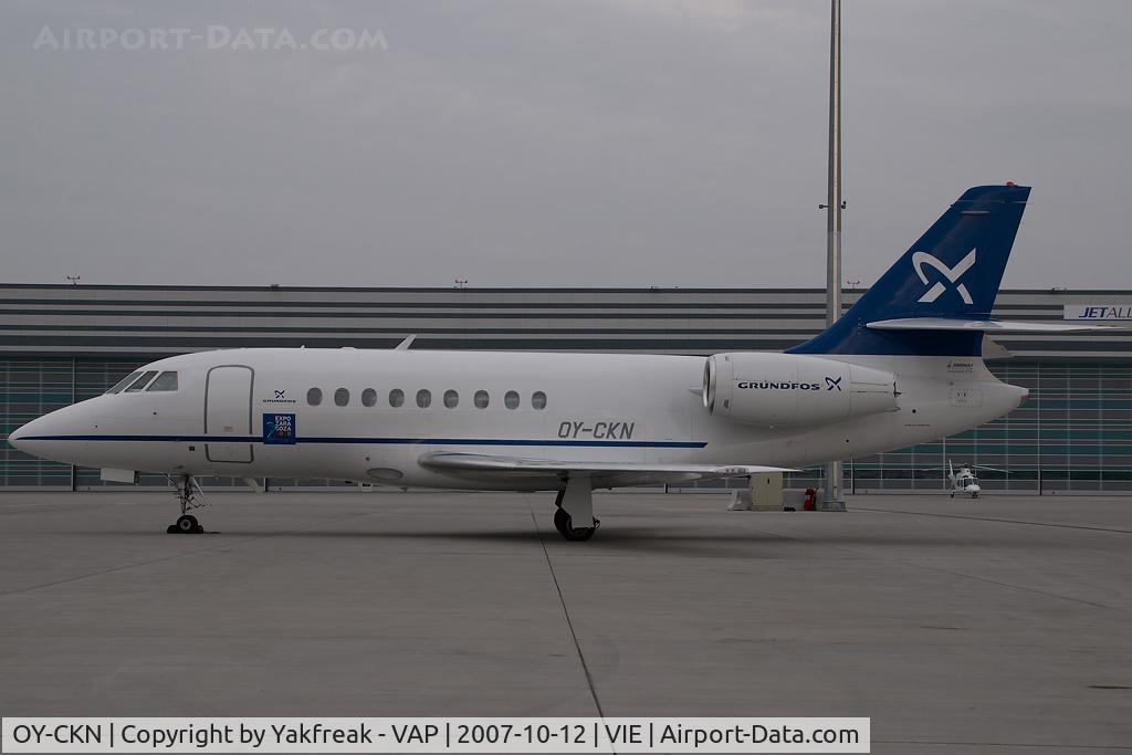 OY-CKN, 1998 Dassault Falcon 2000 C/N 76, Falcon 2000