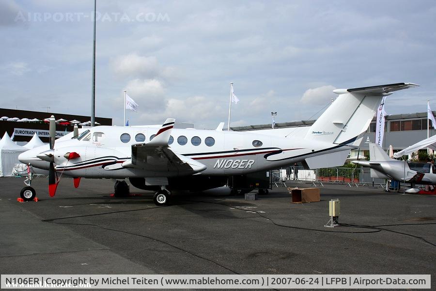 N106ER, 2005 Raytheon Aircraft Company B300 C/N FL-424, At the Paris Airshow Static Display