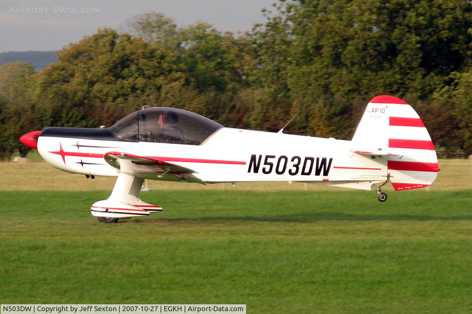 N503DW, Mudry CAP-10B C/N 202, Take-off from Headcorn