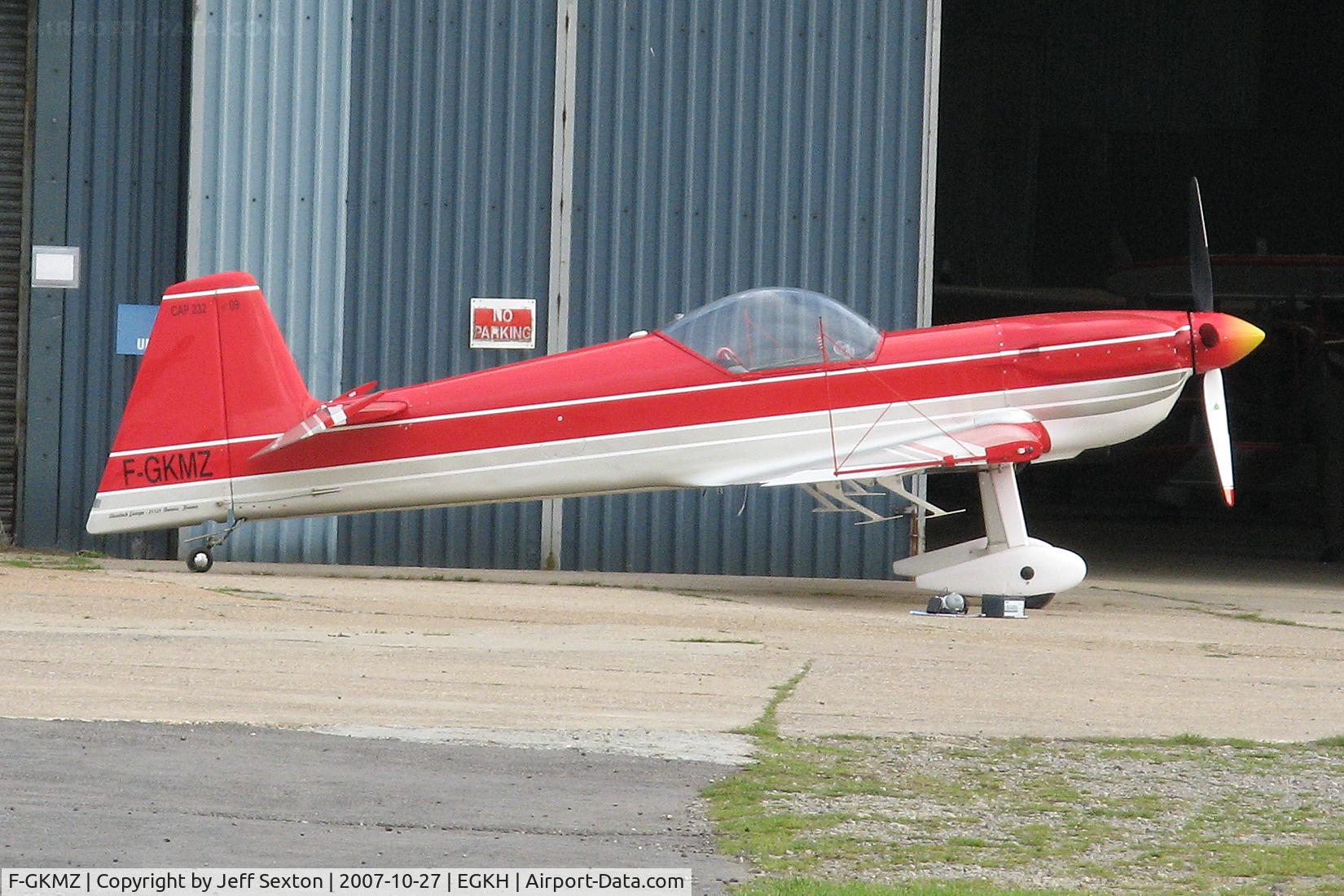 F-GKMZ, 1998 Mudry CAP-232 C/N 09, Parked at Headcorn