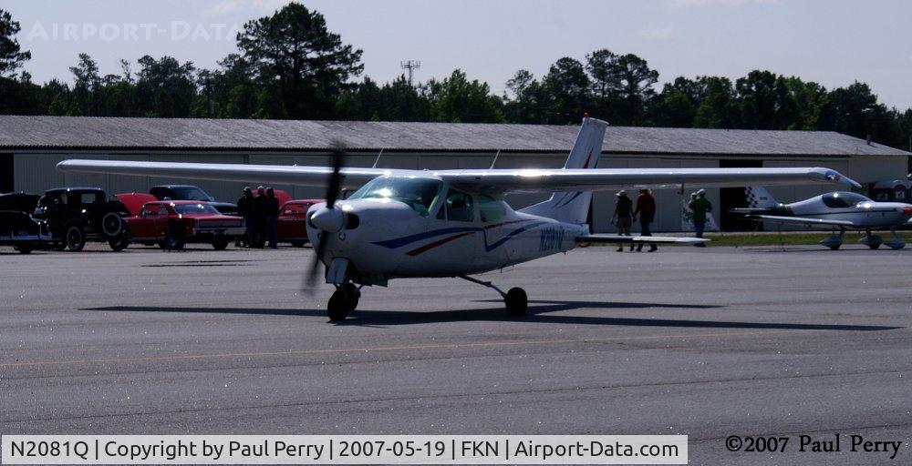 N2081Q, 1974 Cessna 177RG Cardinal C/N 177RG0481, Taxiing out, ready to go
