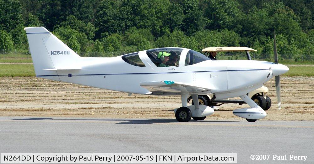 N264DD, 1997 Stoddard-Hamilton Glasair Super II FT C/N 1098, Nice lines, a sleek amateur built
