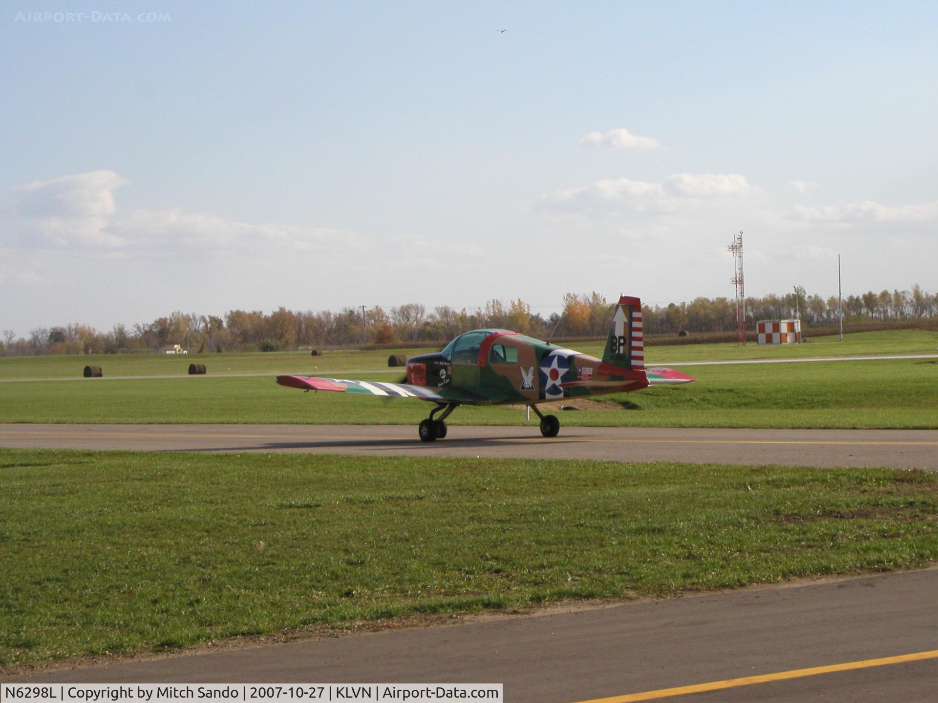 N6298L, 1973 Grumman American AA-1B Trainer C/N AA1B0098, Taxiing to the hangar.