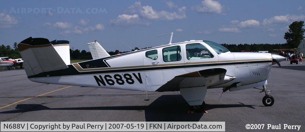 N688V, 1960 Beech M35 Bonanza C/N D-6393, Pretty in profile