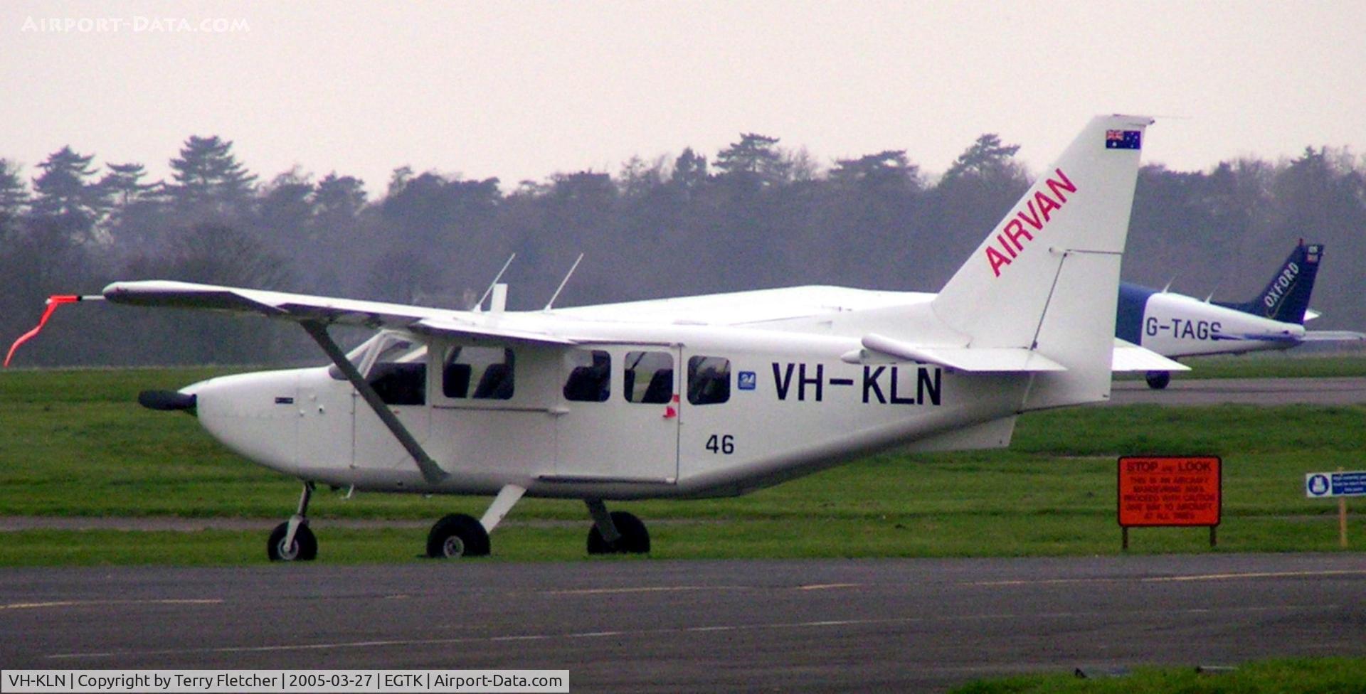 VH-KLN, 2004 Gippsland GA-8 Airvan C/N GA8-04-046, Far from home at Oxford Kidlington (UK)