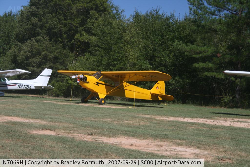 N7069H, 1946 Piper J3C-65 Cub C/N 20318, Taken at the 1st Annual Triple Tree Fly-In