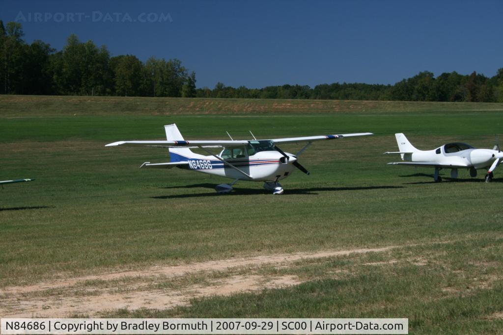 N84686, 1969 Cessna 172K Skyhawk C/N 17258577, Taken at the 1st Annual Triple Tree Fly-In