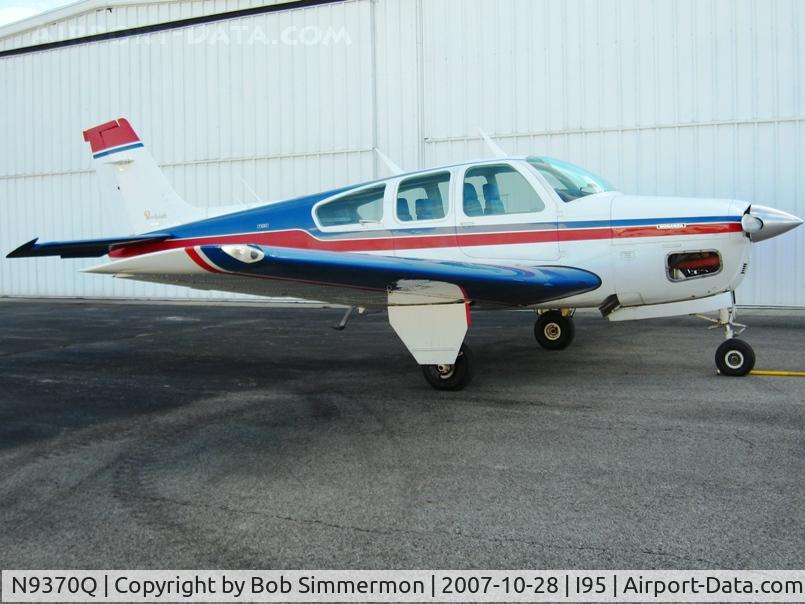 N9370Q, 1972 Beech F33A Bonanza C/N CE-361, On the ramp at Kenton, OH