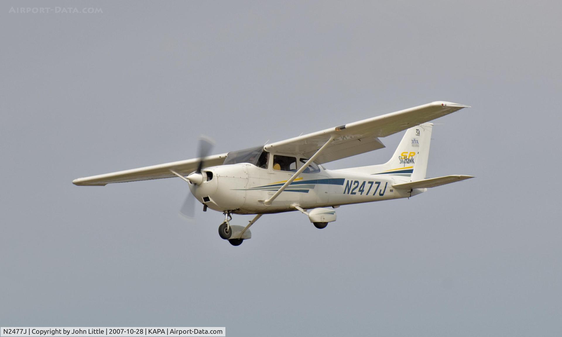 N2477J, 2001 Cessna 172S C/N 172S8802, Cloudy Approach to 17L