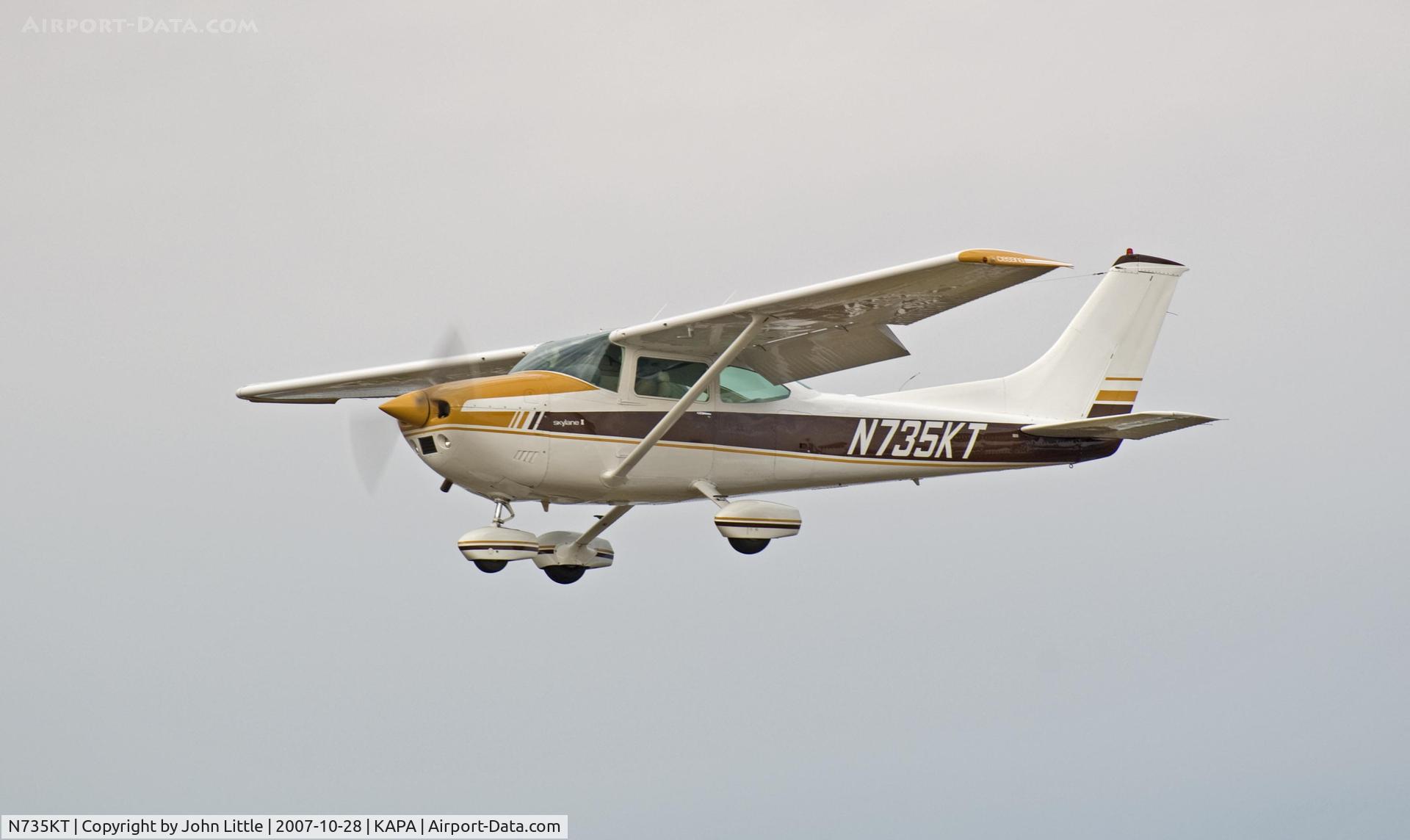 N735KT, 1977 Cessna 182Q Skylane C/N 18265491, Approach to 17R