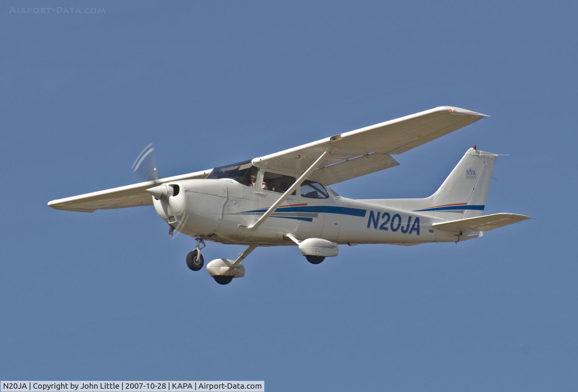 N20JA, 1997 Cessna 172R C/N 17280253, Approach to 17L