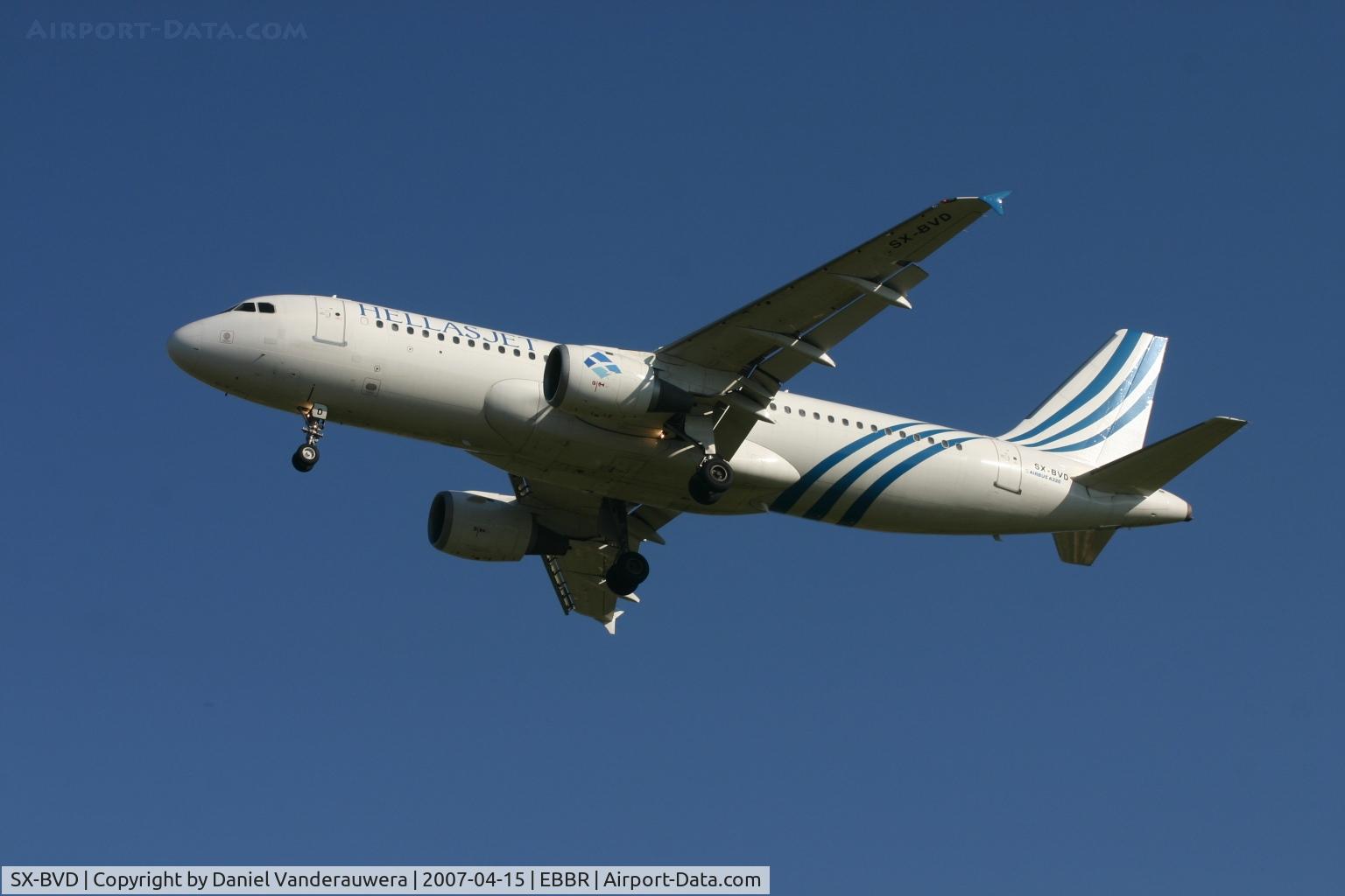 SX-BVD, 1990 Airbus A320-211 C/N 142, descending to rwy 25R