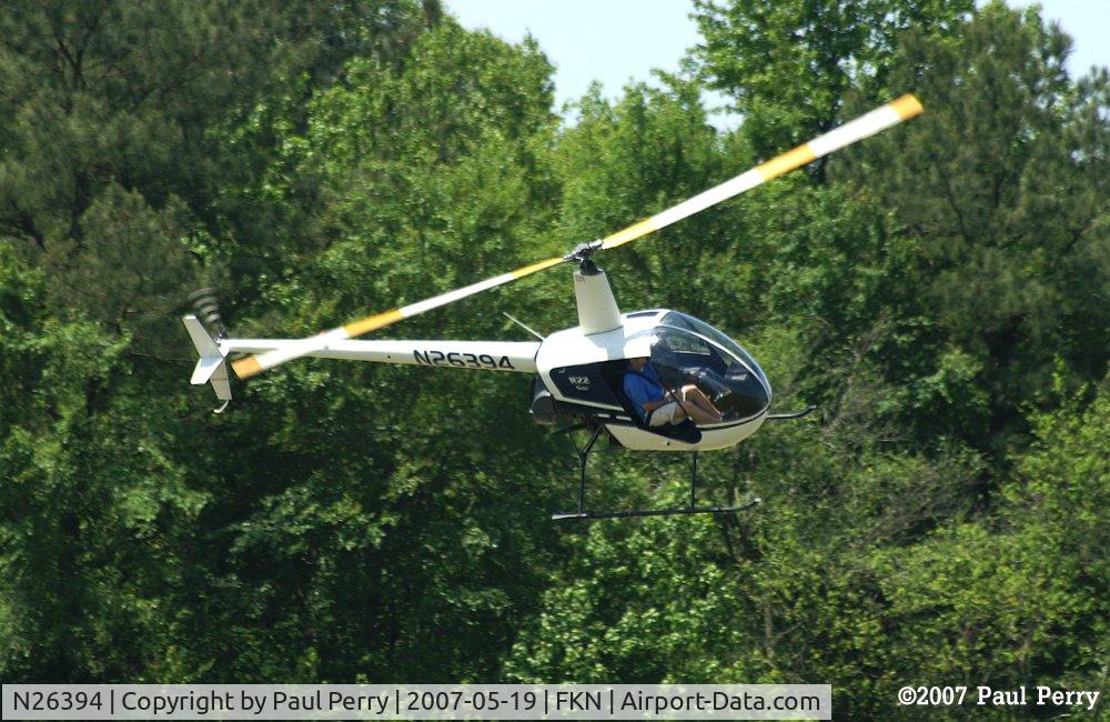 N26394, 1988 Robinson R22 Beta C/N 0833, Banking in to drop off and pick up