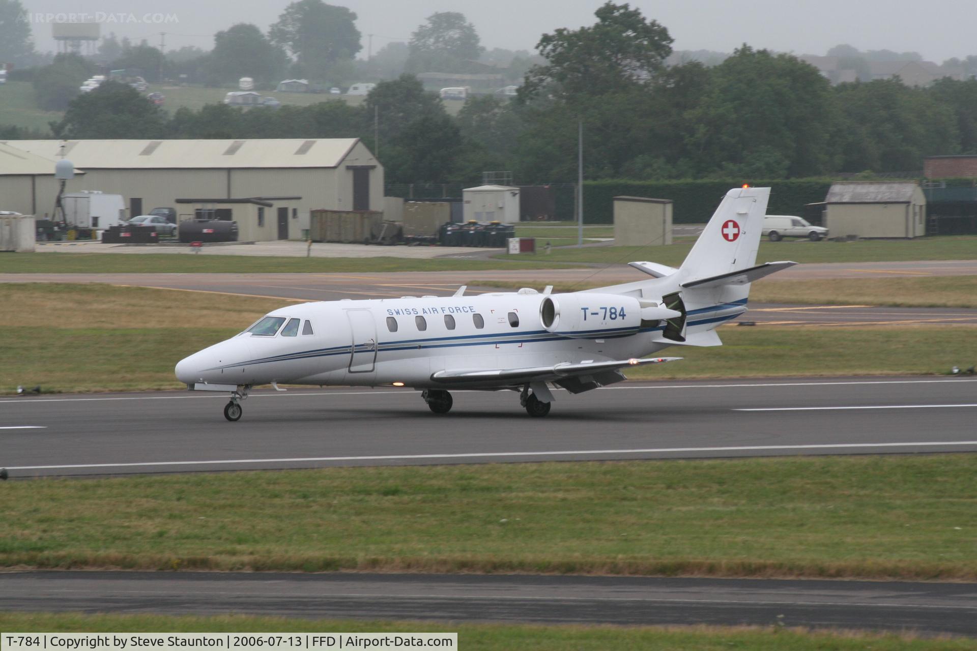 T-784, 2002 Cessna 560 Citation Excel C/N 560-5269, Royal International Air Tattoo 2006