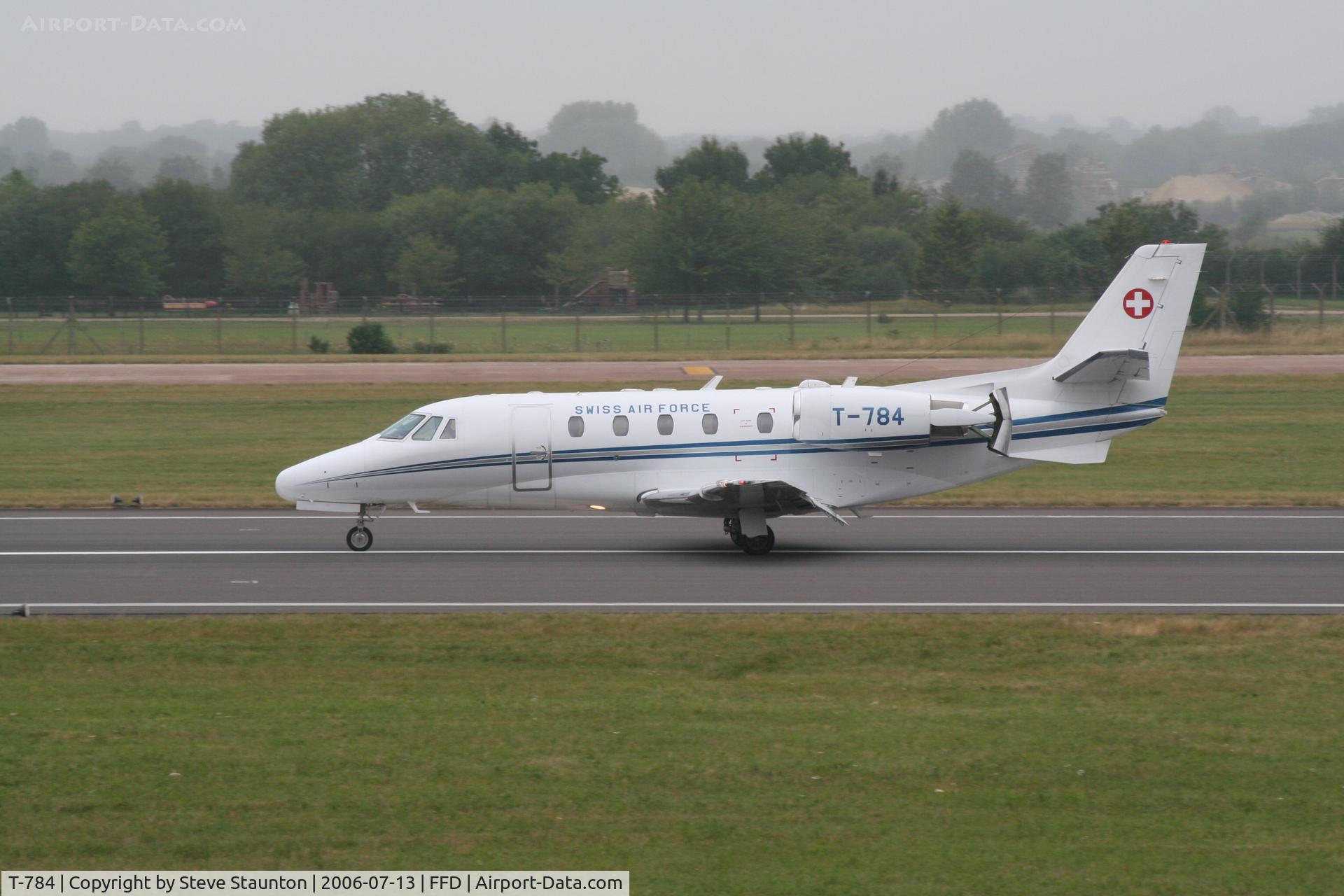 T-784, 2002 Cessna 560 Citation Excel C/N 560-5269, Royal International Air Tattoo 2006