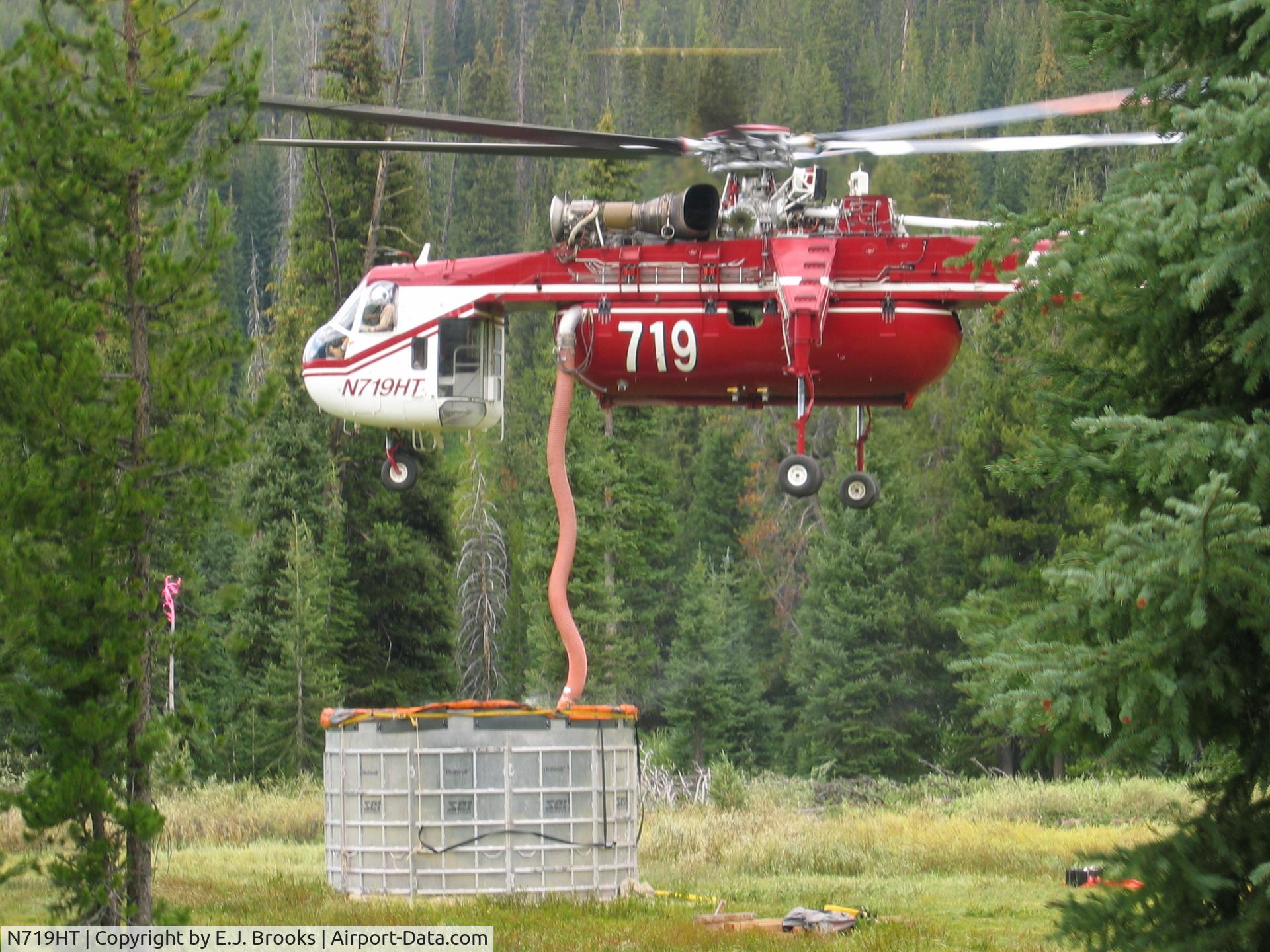 N719HT, 1969 Sikorsky CH-54B Tarhe C/N 64-076, N719HT