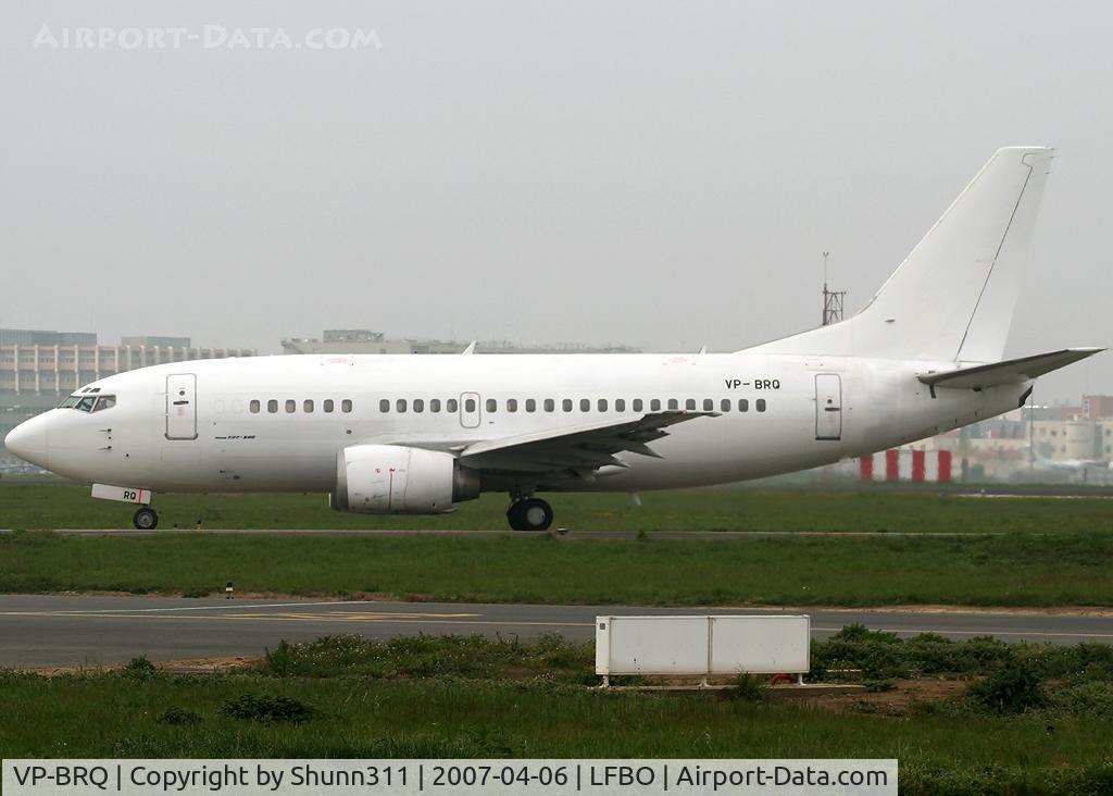 VP-BRQ, 1991 Boeing 737-528 C/N 25230, Taxiing rwy 32R for delivery day to Yamal Airlines
