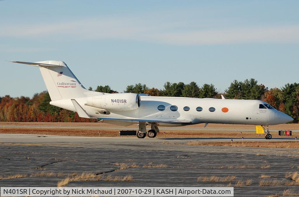 N401SR, 2003 Gulfstream Aerospace GIV-X C/N 4001, Gulfstream Test G450 ready at 32