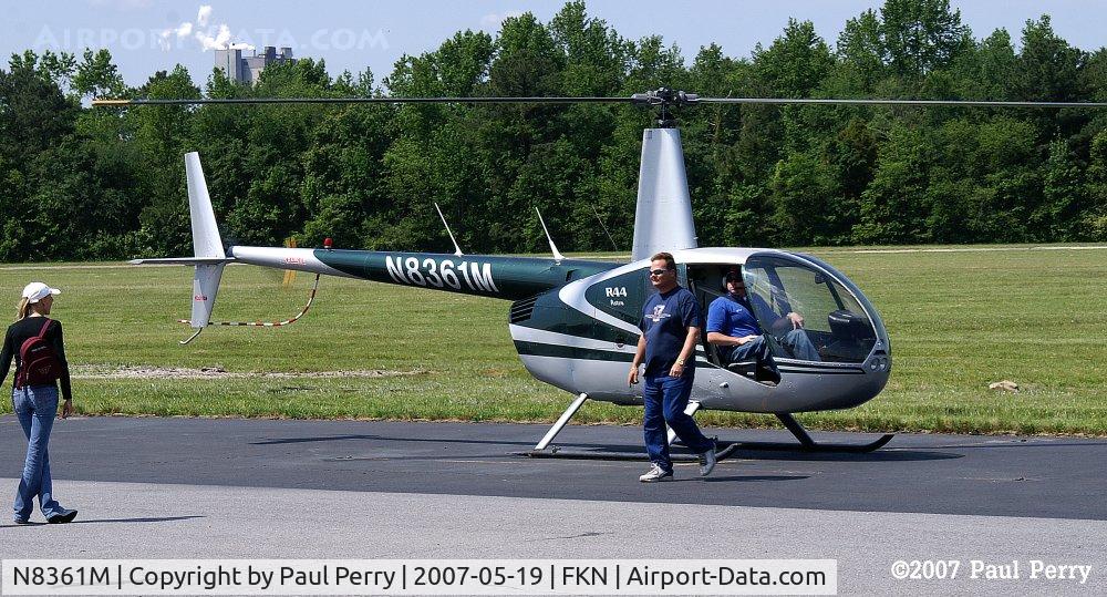 N8361M, 1996 Robinson R44 C/N 0303, Another satisfied customer