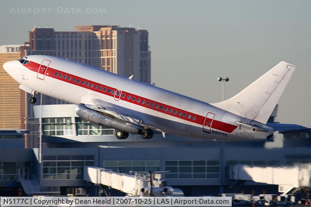 N5177C, 1974 Boeing 737-200 C/N 20693, JANET N5177C (FLT WWW302) departing RWY 25R enroute to Tonopah Test Range (KTNX).