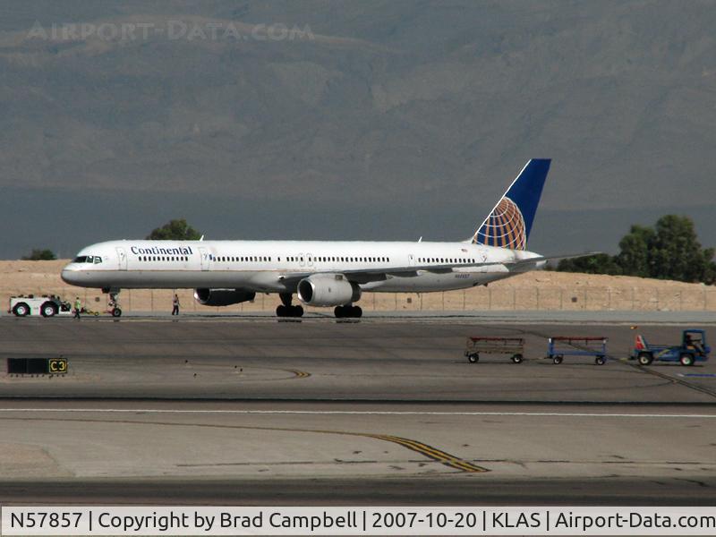 N57857, 2004 Boeing 757-324 C/N 32816, Continental Airlines / 2004 Boeing 757-324