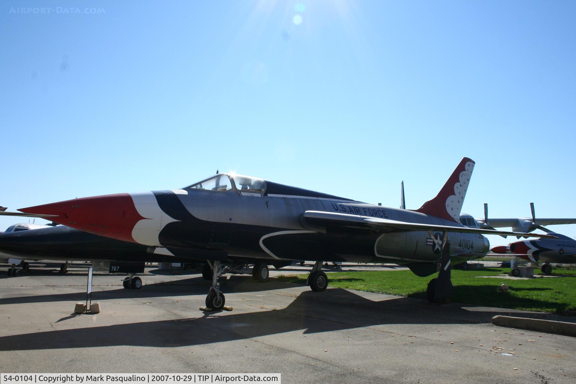 54-0104, 1957 Republic F-105B-5-RE Thunderchief C/N B.7, Republic F-105B