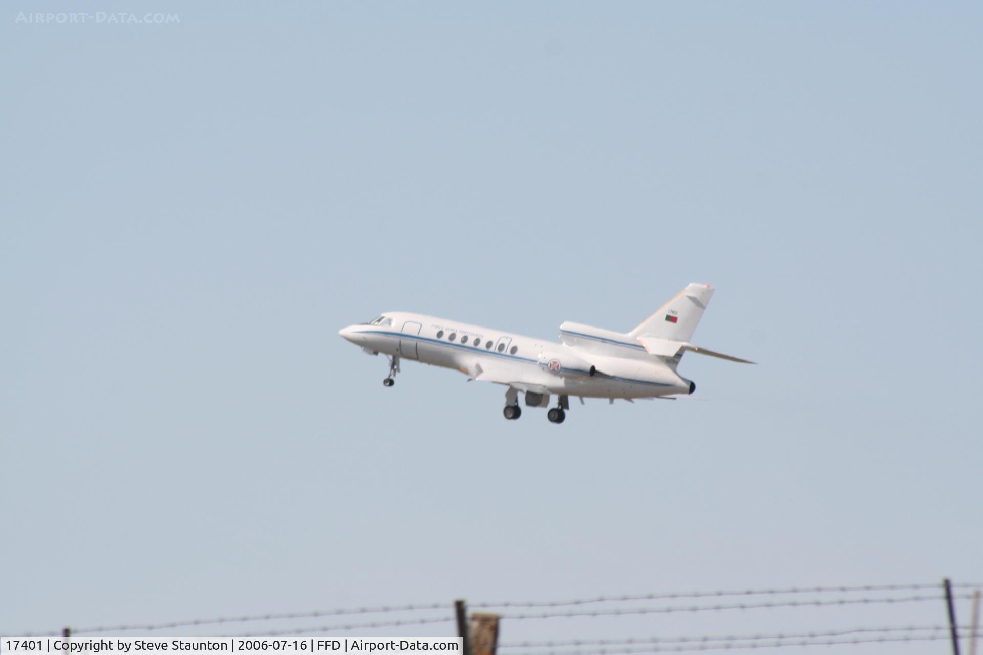 17401, 1988 Dassault Falcon 50 C/N 195, Royal International Air Tattoo 2006