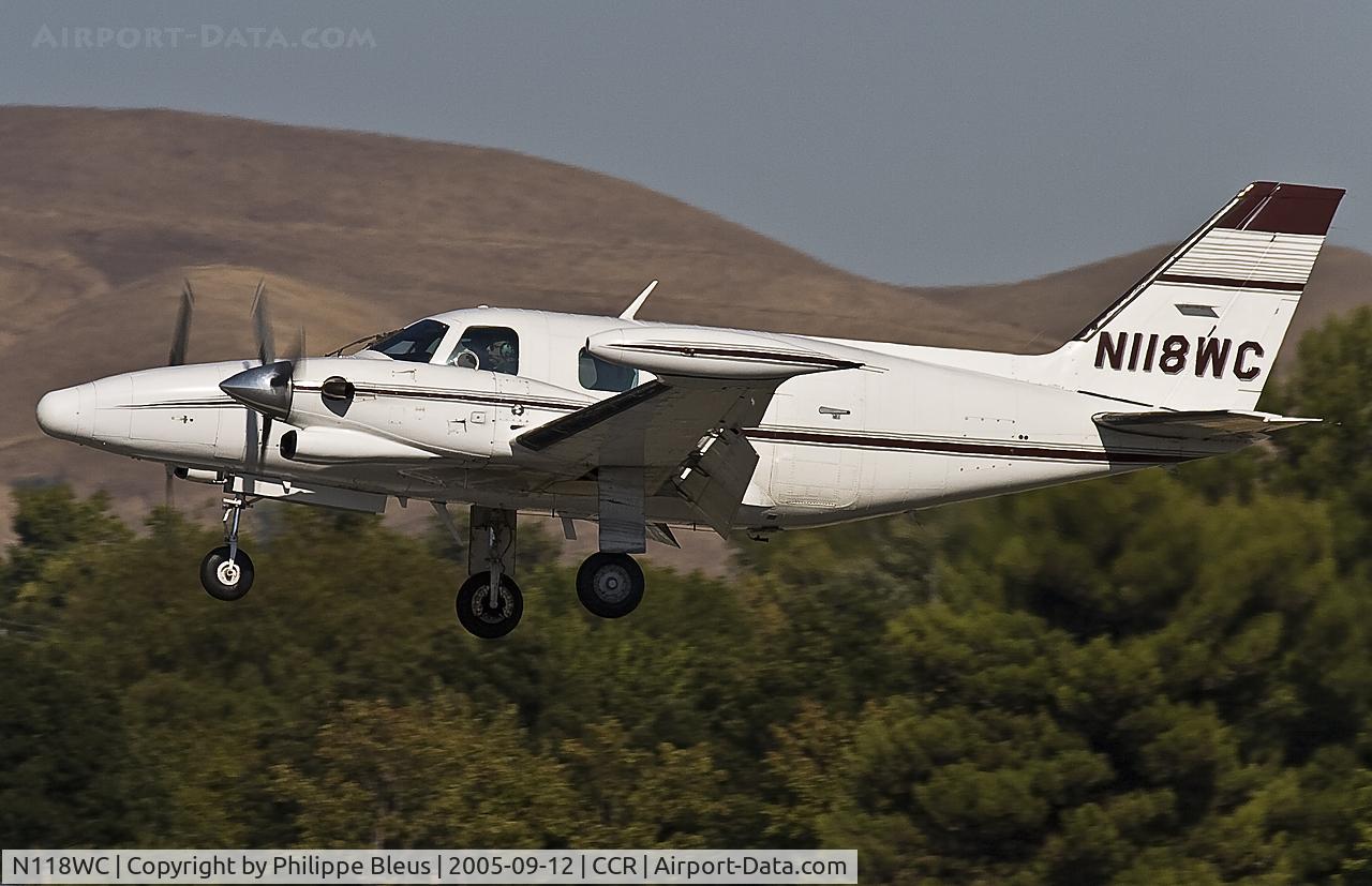 N118WC, 1979 Piper PA-31T C/N 31T-8020020, landing on rwy 32R