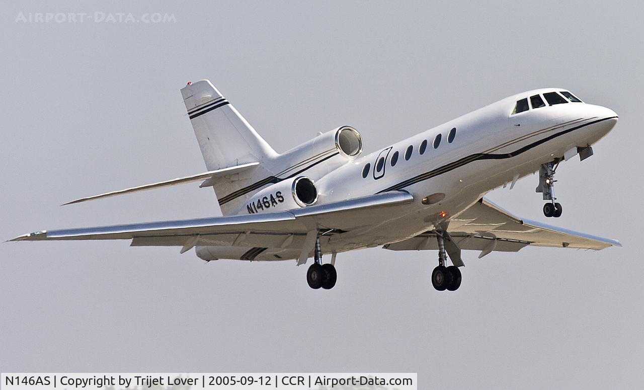N146AS, 2002 Dassault Falcon 50 C/N 325, bizzjet taking off from rwy 1L
