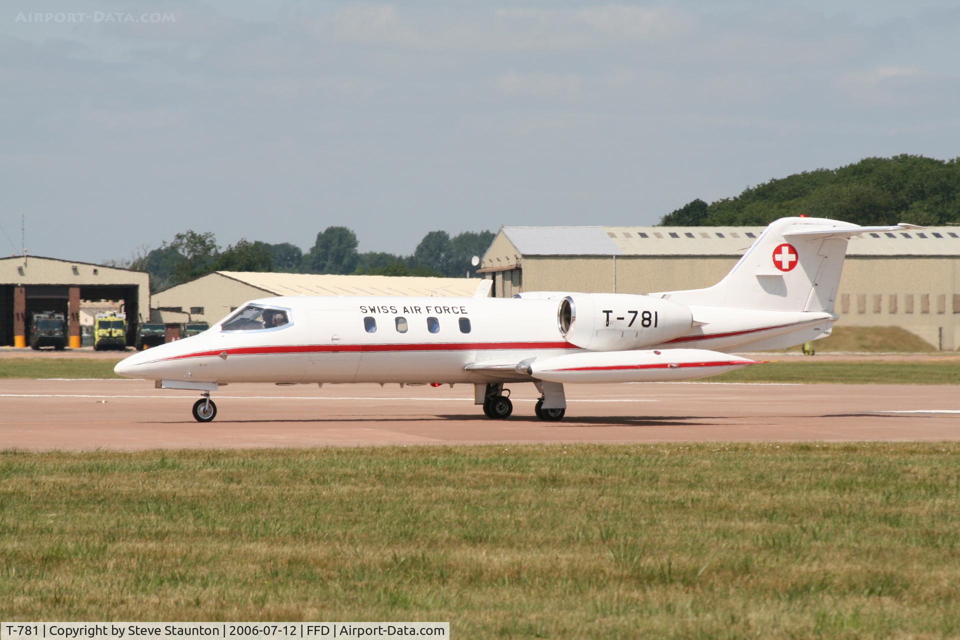T-781, 1976 Learjet 35A C/N 35A-068, Royal International Air Tattoo 2006