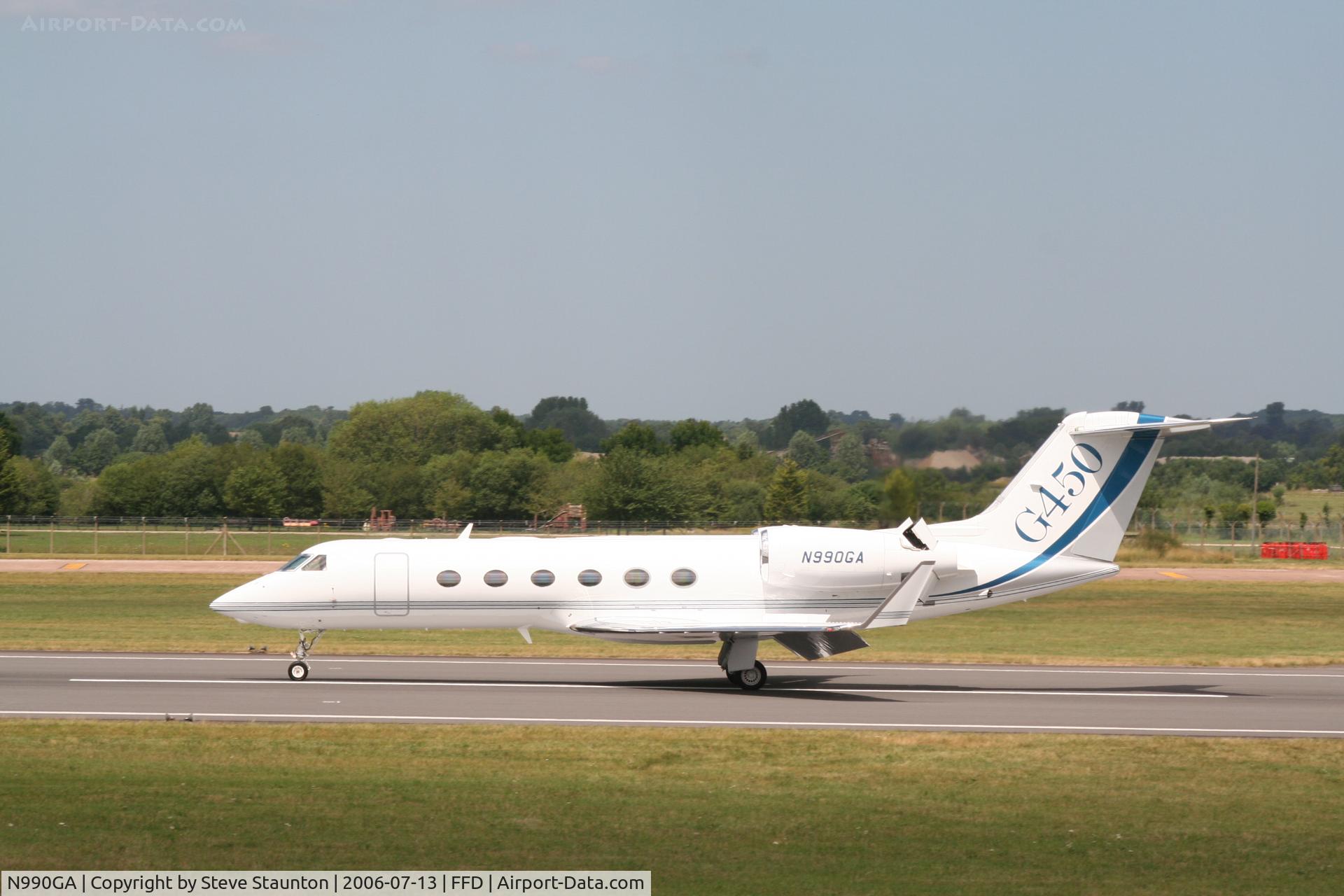 N990GA, 2008 Gulfstream Aerospace GV-SP (G550) C/N 5200, Royal International Air Tattoo 2006