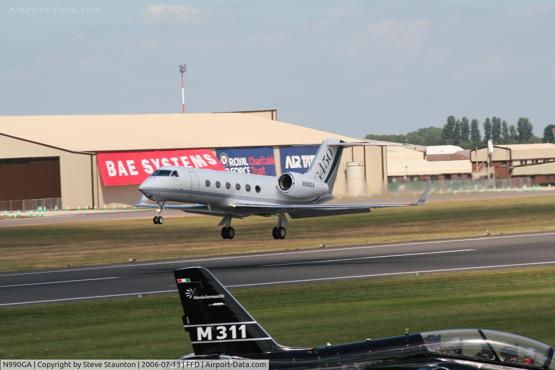 N990GA, 2008 Gulfstream Aerospace GV-SP (G550) C/N 5200, Royal International Air Tattoo 2006