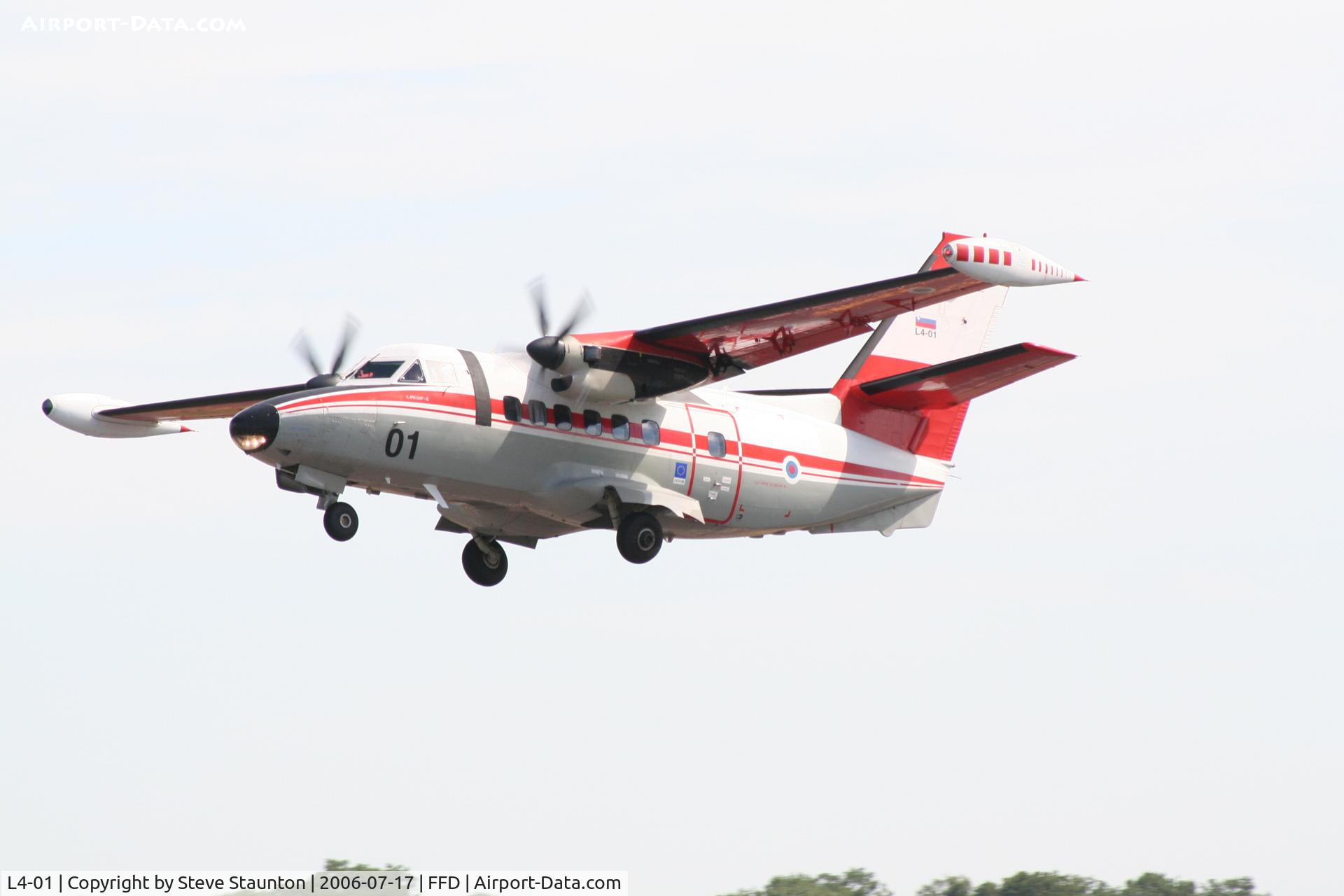 L4-01, 1991 Let L-410UVP-E Turbolet C/N 912606, Royal International Air Tattoo 2006