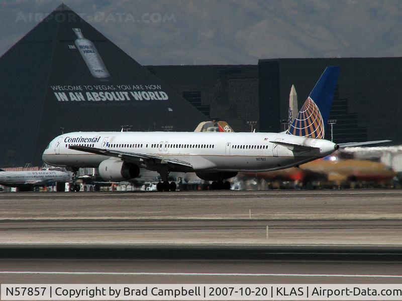N57857, 2004 Boeing 757-324 C/N 32816, Continental Airlines / 2004 Boeing 757-324
