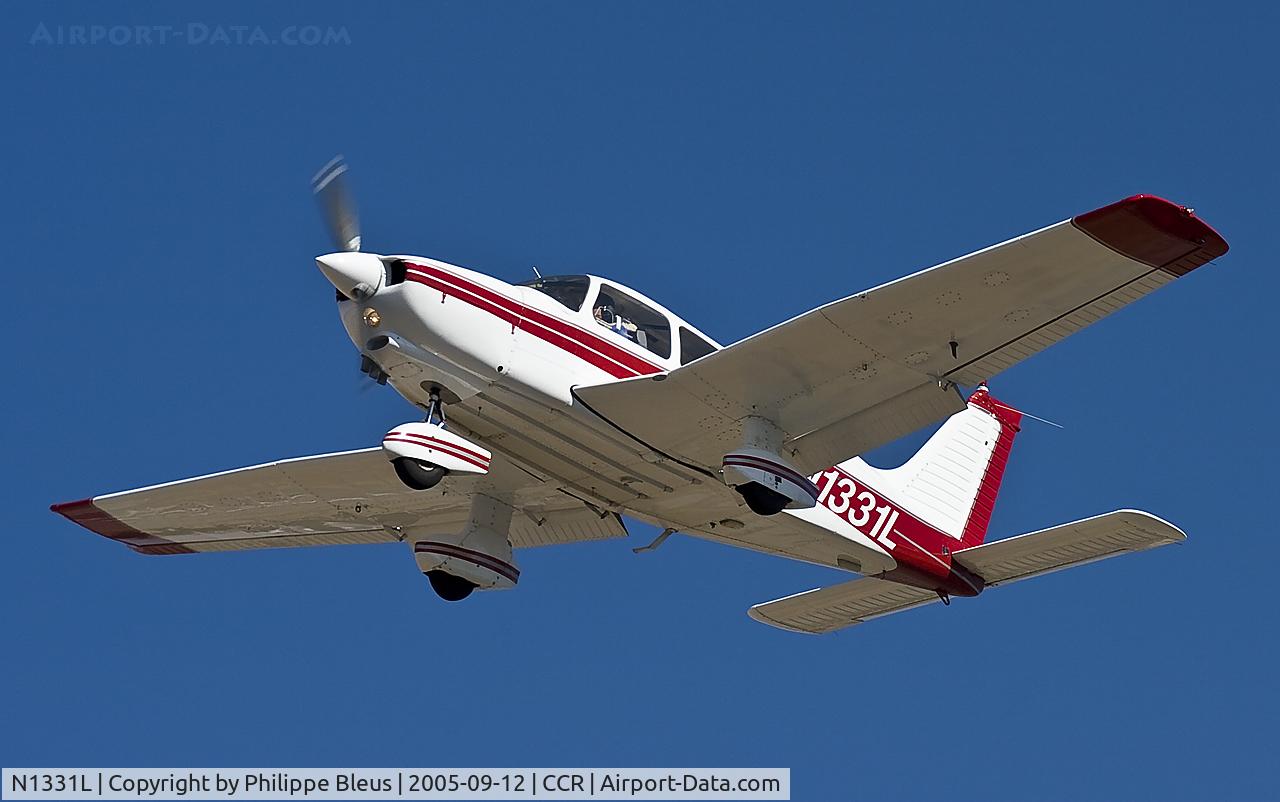 N1331L, 1979 Piper PA-28-236 Dakota C/N 28-7911074, Low pass over rwy 32R.