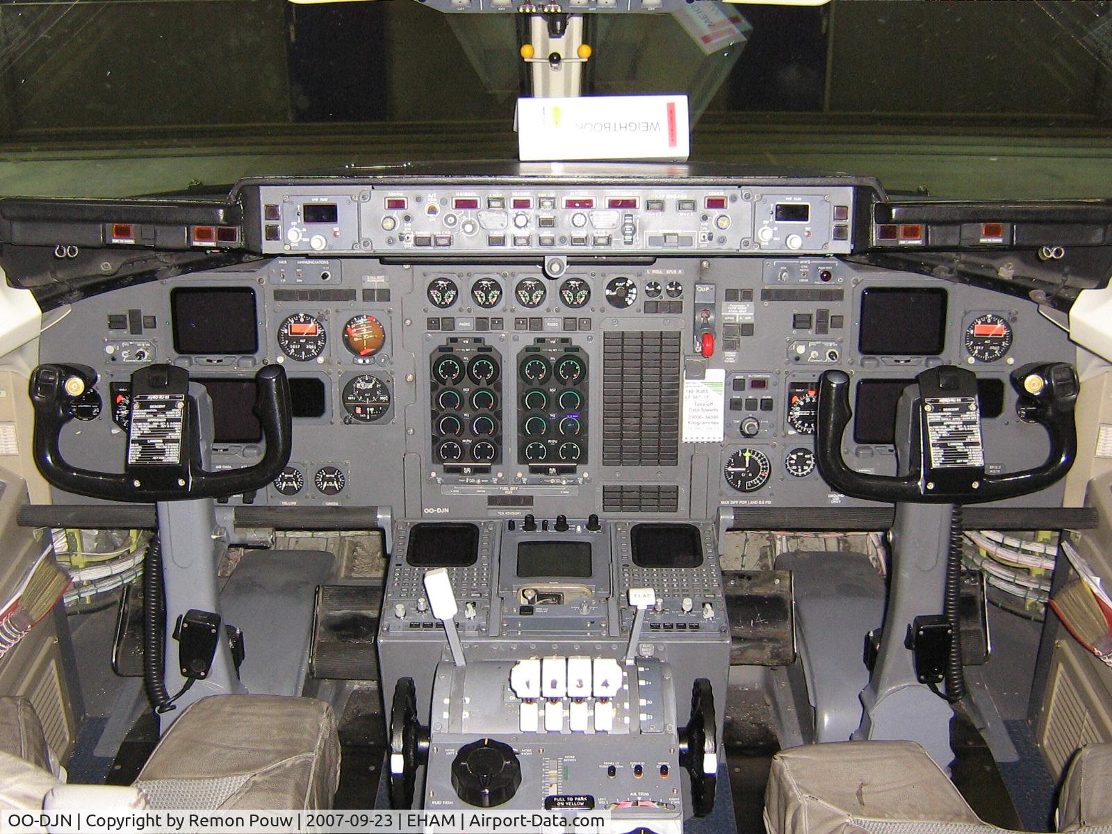 OO-DJN, 1995 British Aerospace Avro 146-RJ85 C/N E.2275, I had a nice chance to take a look inside this RJ85 before it rolled out of the QAPS painting hangar