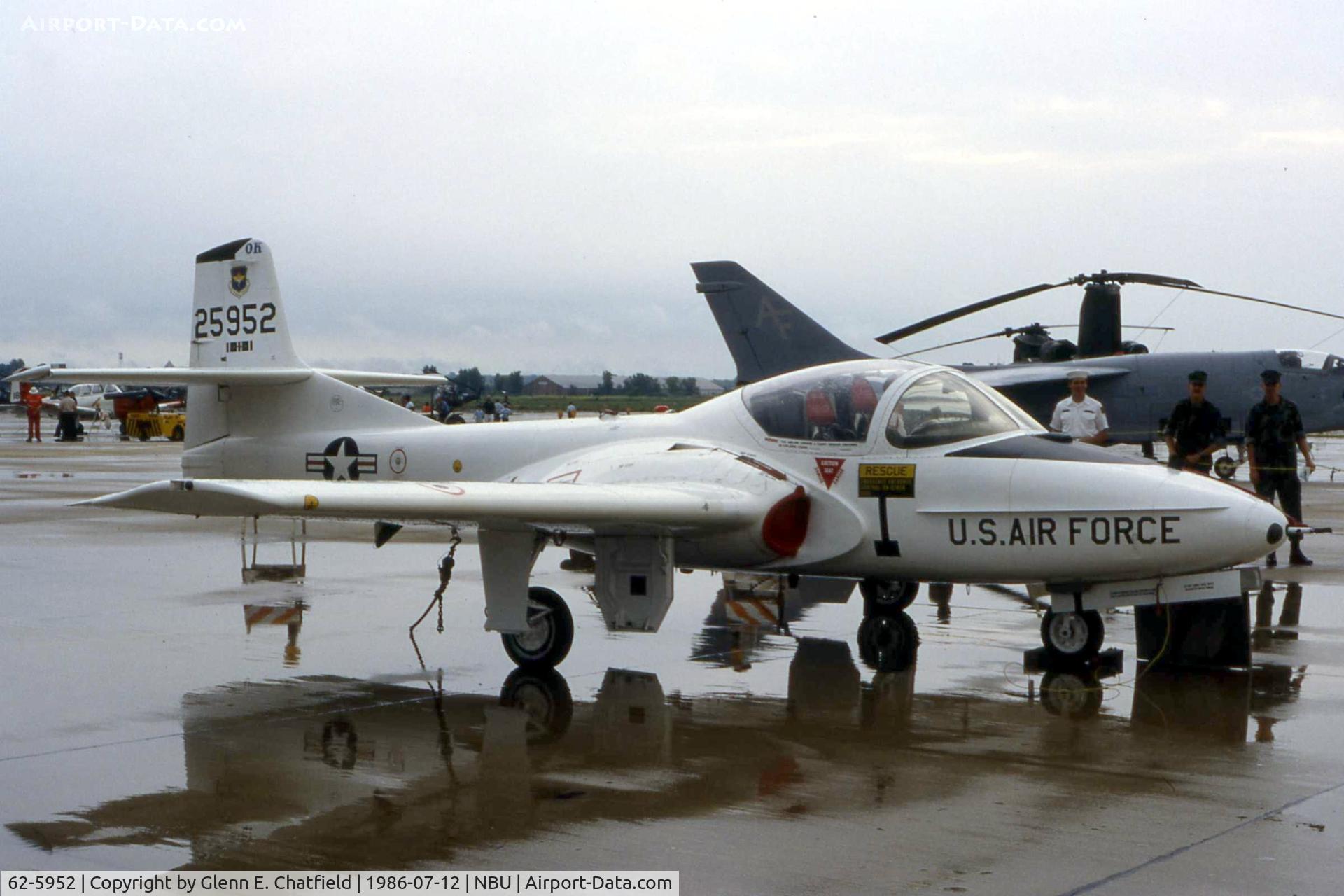 62-5952, 1962 Cessna T-37B-CE Tweety Bird C/N 40720, T-37B at the open house