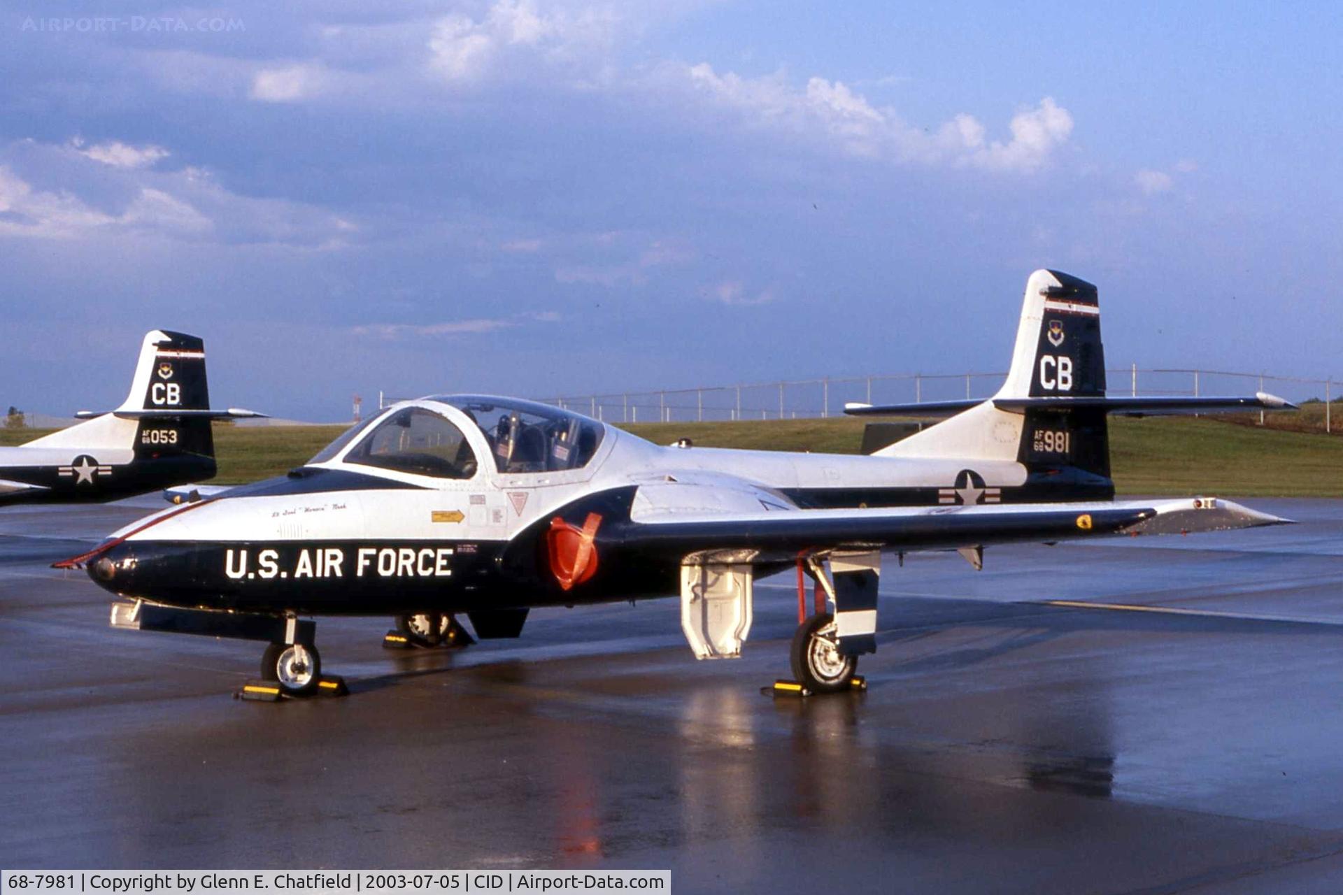 68-7981, 1968 Cessna T-37B-CE Tweety Bird C/N 41076, T-37B in for open house display