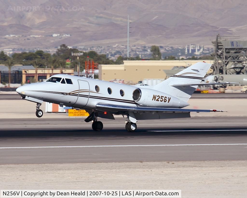 N256V, 1979 Dassault Falcon 10 C/N 151, Destin Airways LLC 1979 Dassault-Breguet Falcon 10 N256V from Adams Field (KLIT) - Little Rock, Arkansas landing on RWY 25L.