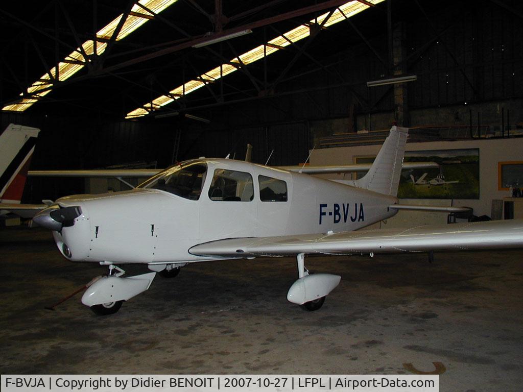 F-BVJA, Piper PA-28-140 Cherokee C/N 28-7425145, PA 28-140