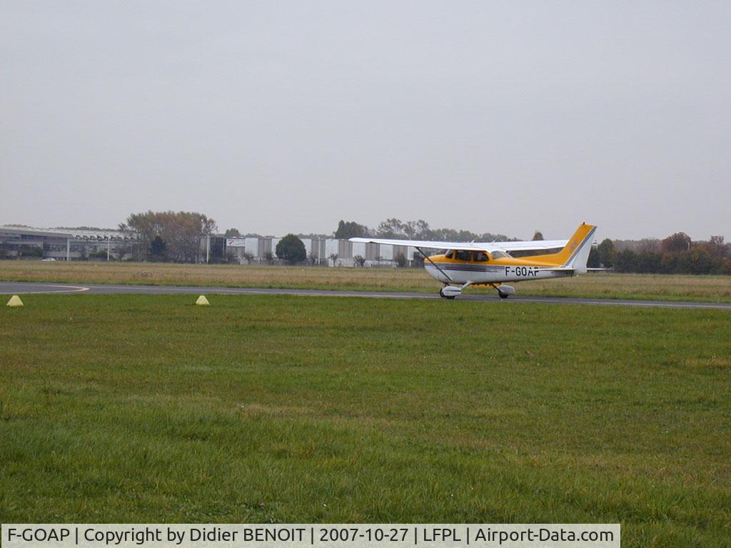 F-GOAP, 1998 Cessna 172R C/N 17280423, CESSNA 172 R